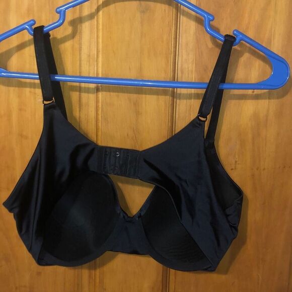Bali black wired bra size 34C - Picture 3 of 3